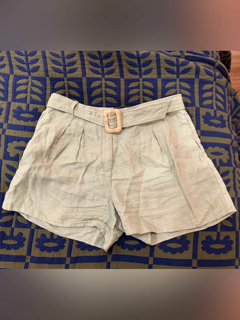 Mango 100% Linen Shorts in Sage Mint Green XL